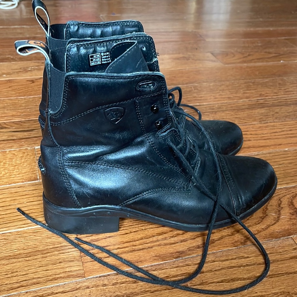 Ariat riding boots (leather)
